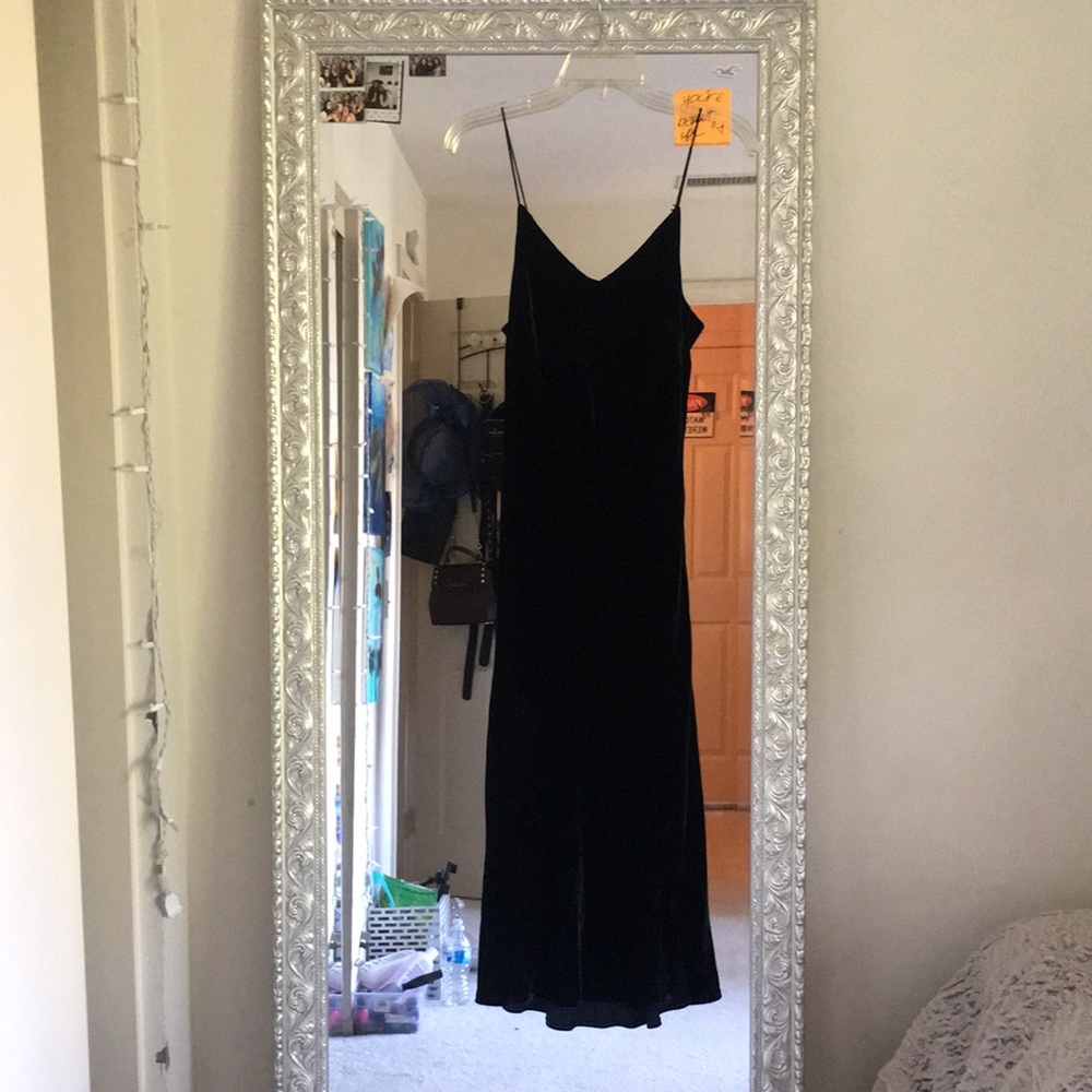 🦋 Side Slit Velvet Dress 🦋